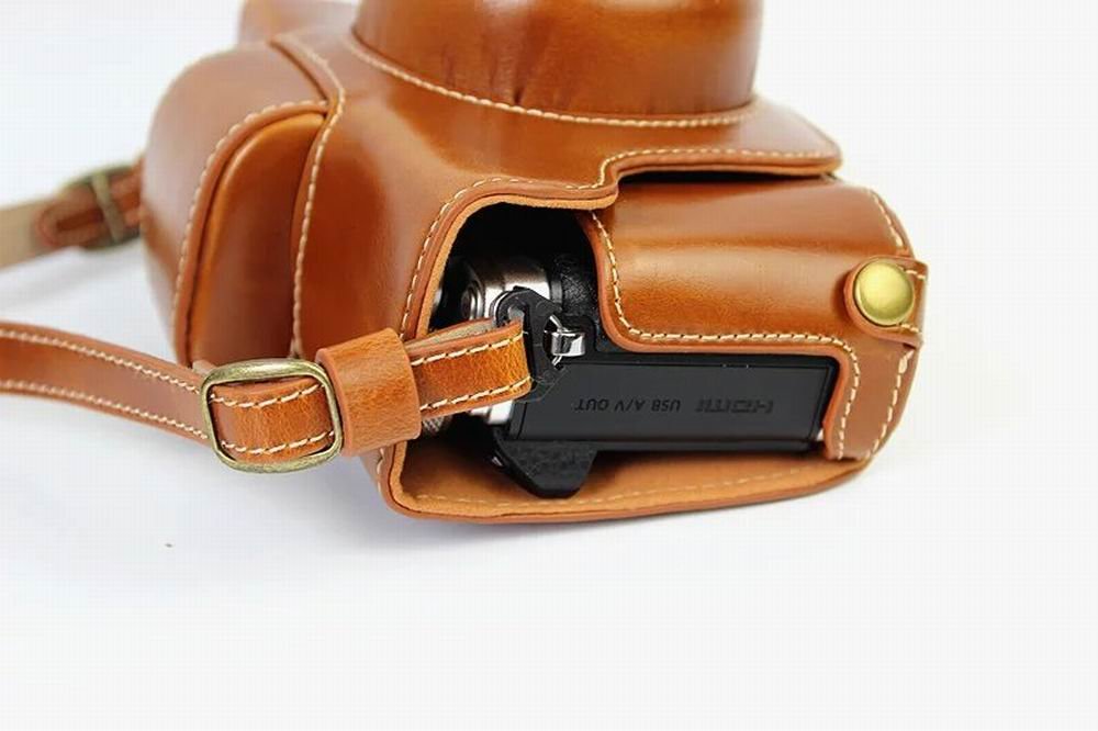 Olympus OM-D E-M10 Ⅱ ☆ レンズ、ケース付き ☆ジャンク Buy