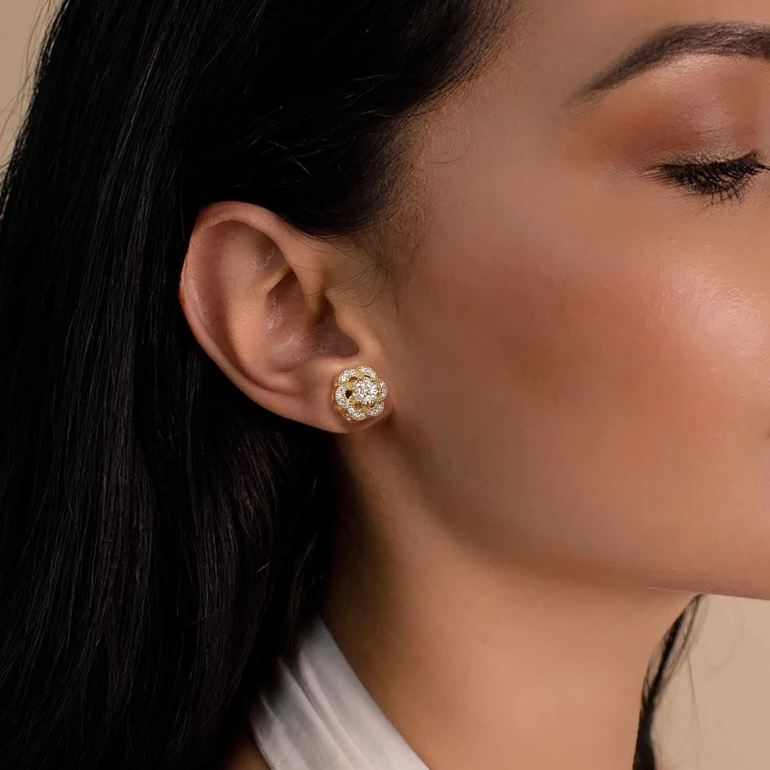 Gold Stud Earrings for women Trendy, Flower-shaped 14K Gold Earrings Studs Sparkling Zirconia 10mm - Image 3