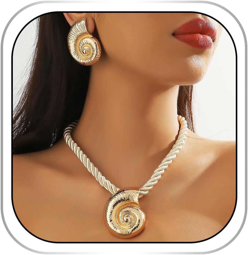 Conch Necklace Jewelry Choker Necklace and Earrings Set Gold Conch Necklace for Women
