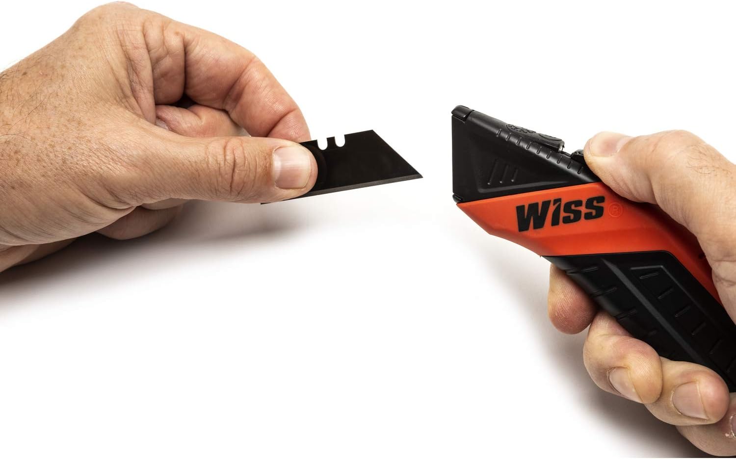 Crescent Wiss Auto-Retracting Safety Utility Knife - WKAR2