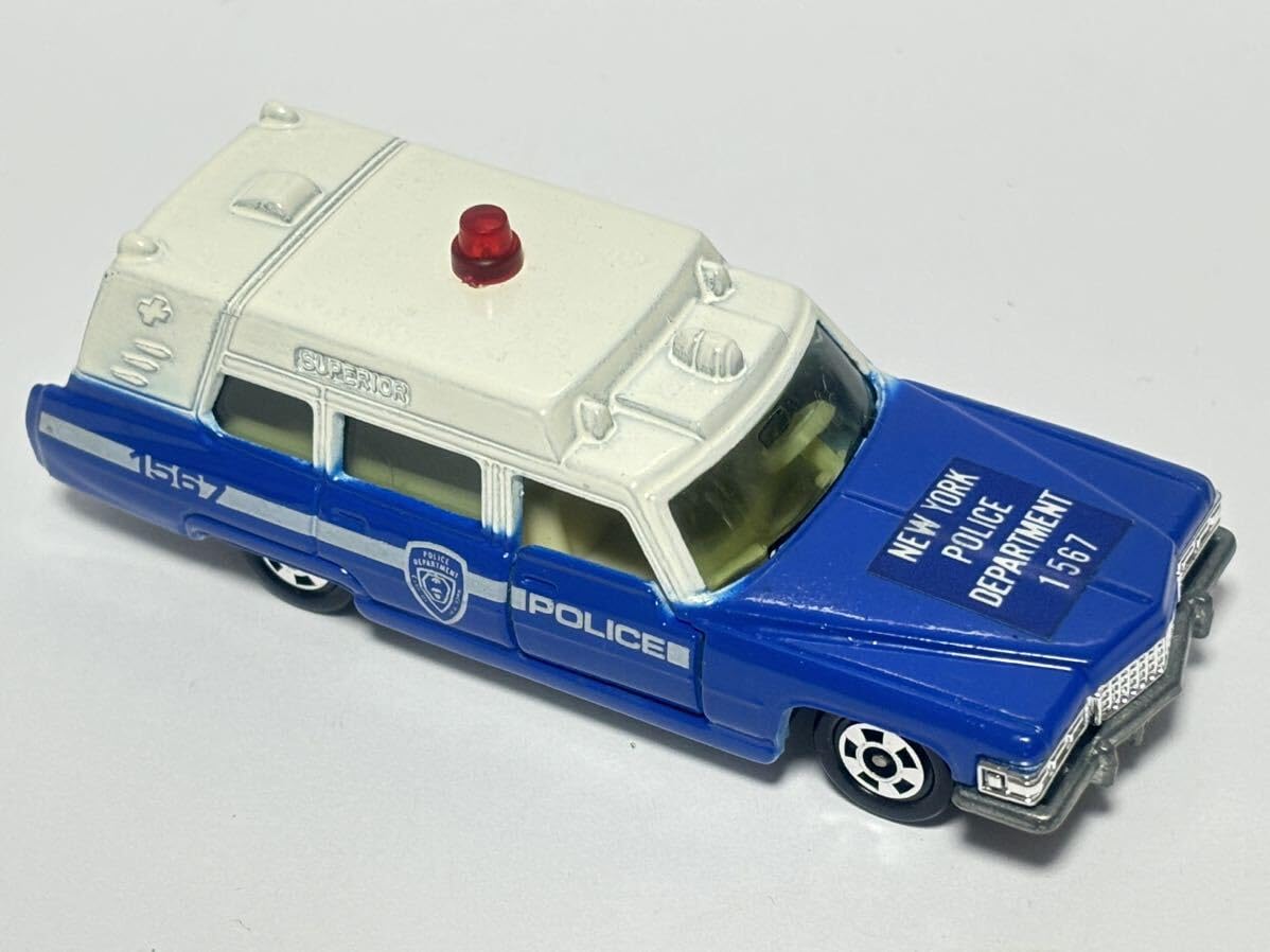 Amazon.co.jp: (113) NO.F60 キャデラック救急車 1/77 USA 1976