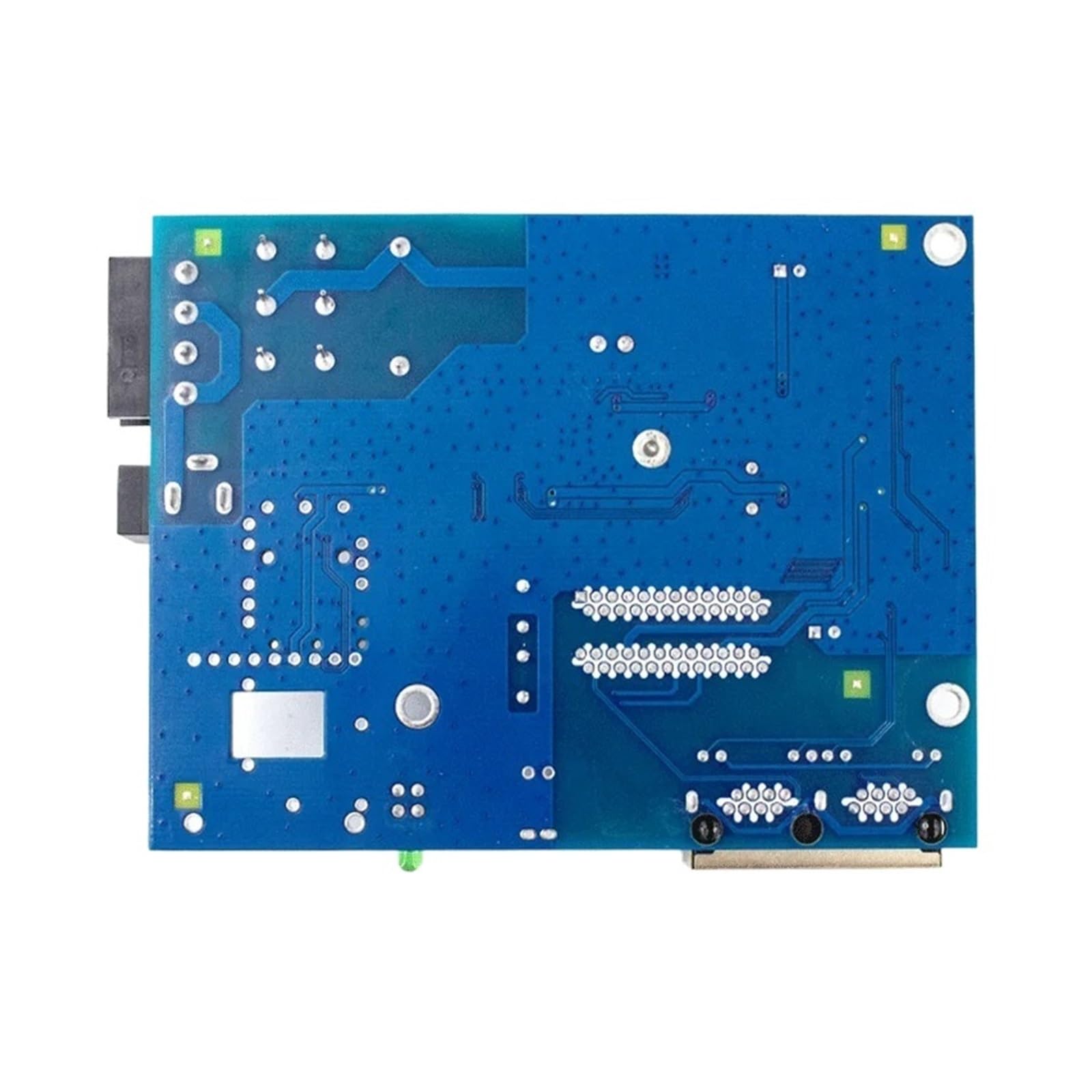 Switch Mini Gigabit avec module SFP inclus pour étendre le réseau Ethernet