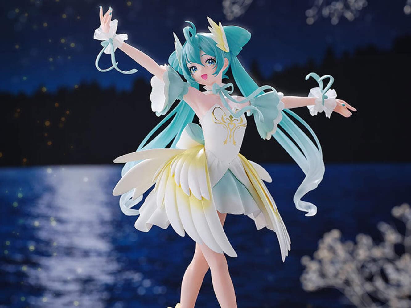 BANPRESTO Hatsune Miku Action Figure, Evolve Classical Tuning, Swan Lake 21 cm, BP89921P Multicolor, Collectible Figure, Optimal for Anime Fans
