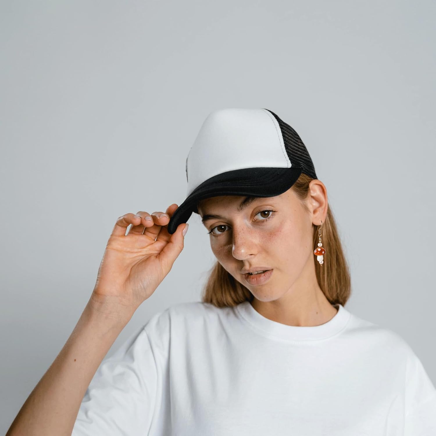 1 Pair 3D Mushroom Earrings, Resin Brown Mushroom Earrings, Creative Pearl Hand-made Ear Pendant, Simulation Plant Shaped Dangle Drop Earrings, Kawaii Exaggerated Ear Decors for Party Festival Women - Image 5