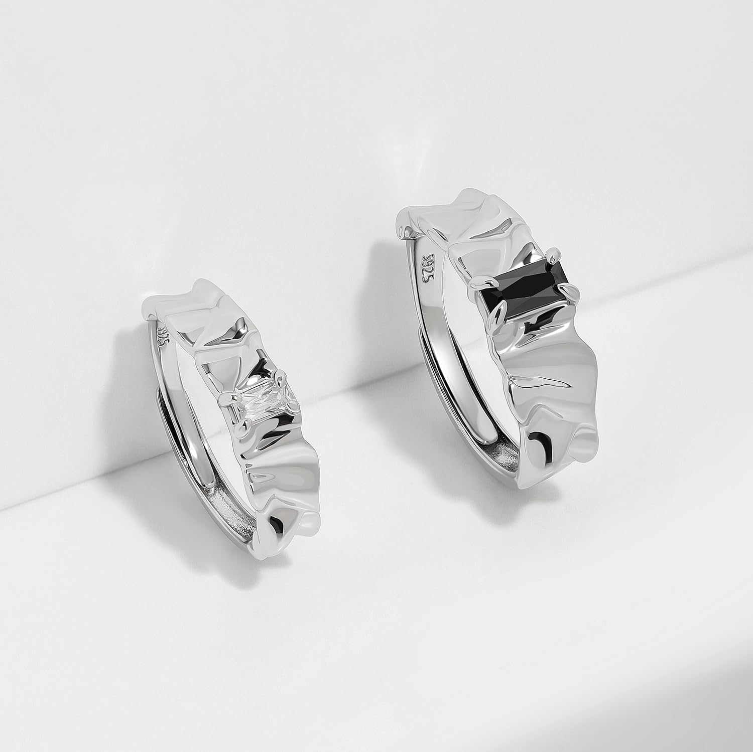Meissa Alianzas Anillos de Compromiso Boda para Hombres y Mujeres, Juego de Anillos a Juego con Banda Ancha, Anillos de Onix Negro con Cristal, Juego de Dos Anillos Ajustables