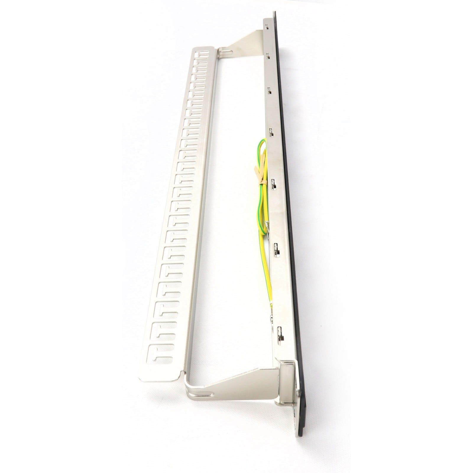 Excel Panneau de brassage Keystone déchargé 24 ports 1U 48,3 cm avec barre de gestion des câbles
