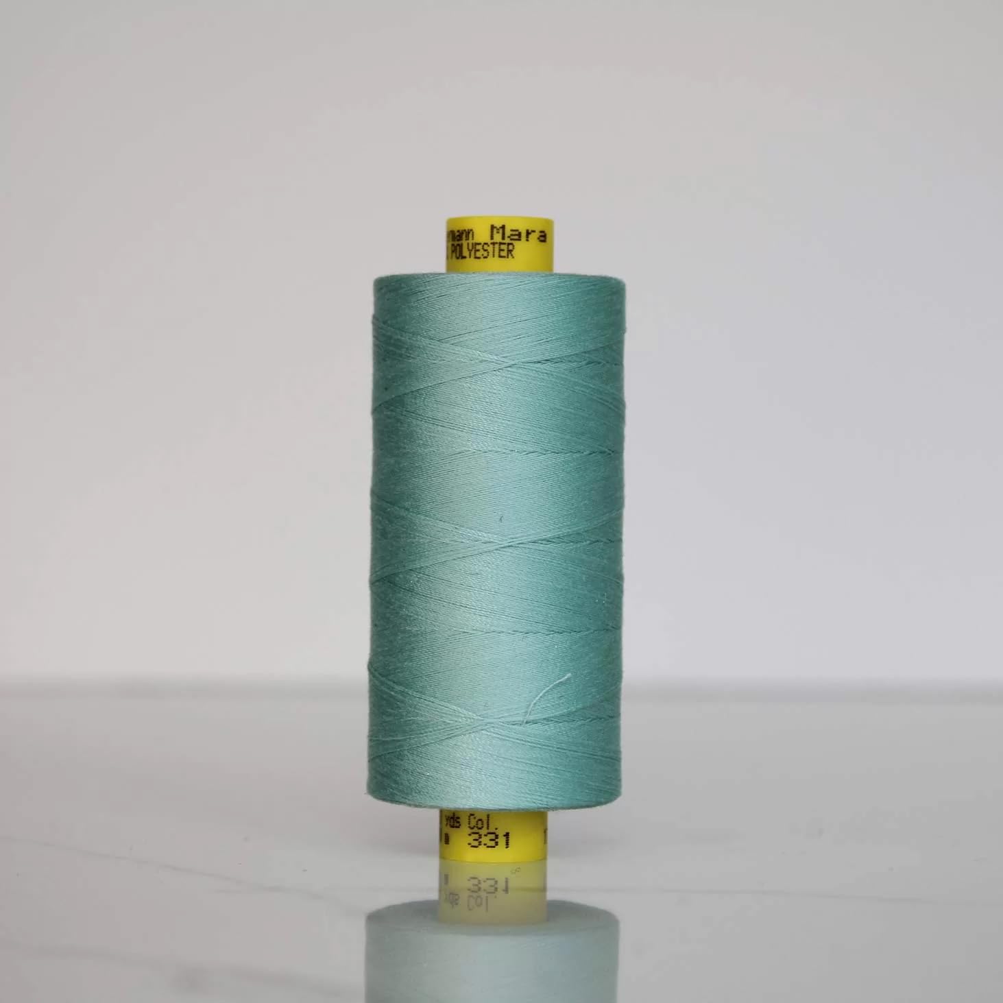 Gutermann Mara 120 All-Purpose Polyester Sewing Thread β 1000m Spool, UV Resistant, Silky Shine, Tear & Abrasion Resistant β Perfect for Sewing Machines or Hand Sewing/Colour-331