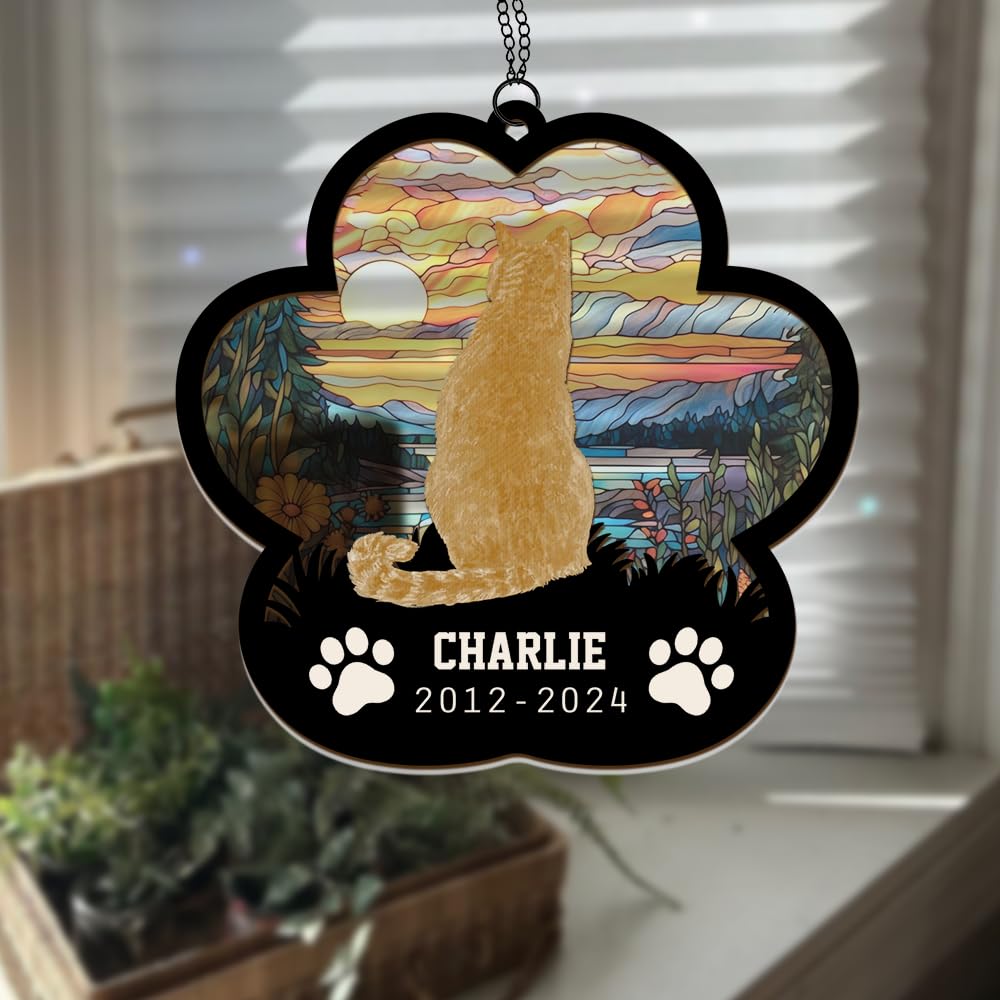 Personalized Memorial Suncatcher - Custom Name Pet Breeds Ornament, Cat Loss Sympathy Gift, Remembrance for Cat Lover Mom, Stained Glass Light Catcher