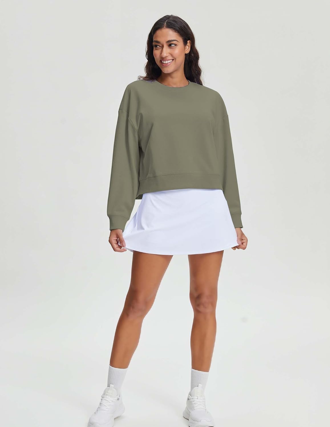 Stelle Cropped Sweatshirts for Women Cotton Long Sleeve Crop Tops Crewneck Pullover Oversized Sweater - Image 4