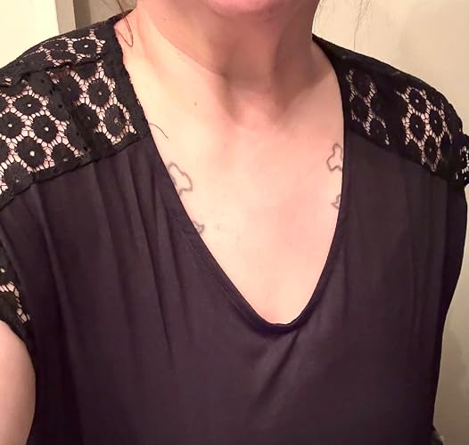 Review Image by Kat Reviews 🖤