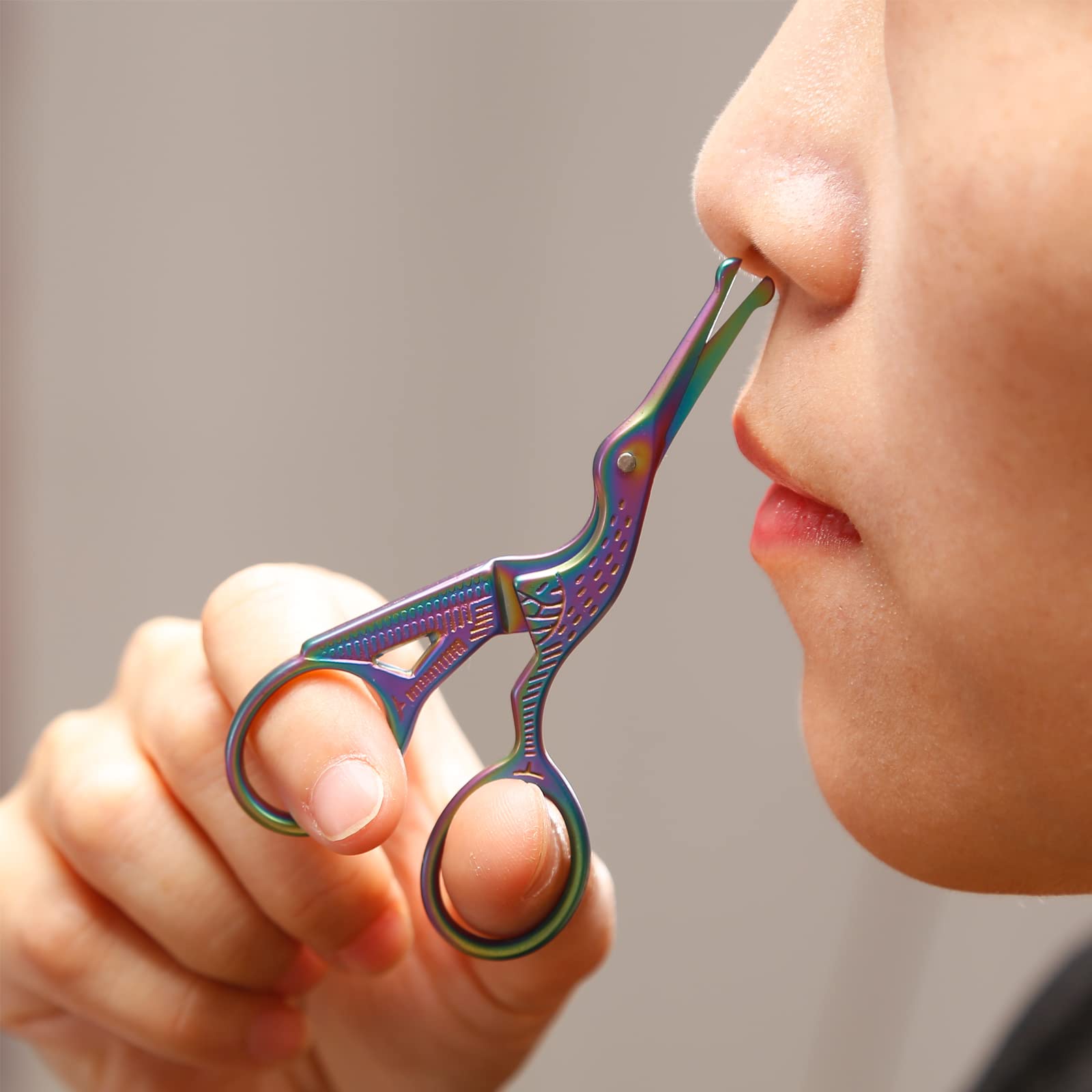 Forbici per capelli da naso con punta arrotondata, forbici per capelli per sopracciglia, peli del viso, baffi, ciglia, barba (arcobaleno)