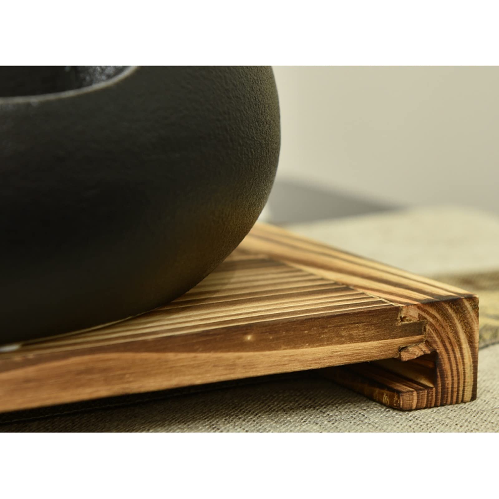 Fuente Decorativa de jardín, Fuente de Agua con Cascada, de cerámica, con Bomba de Agua, Feng Shui Zen, decoración para salón, Dormitorio, Oficina, 31 x 26 x 18 cm, Negro