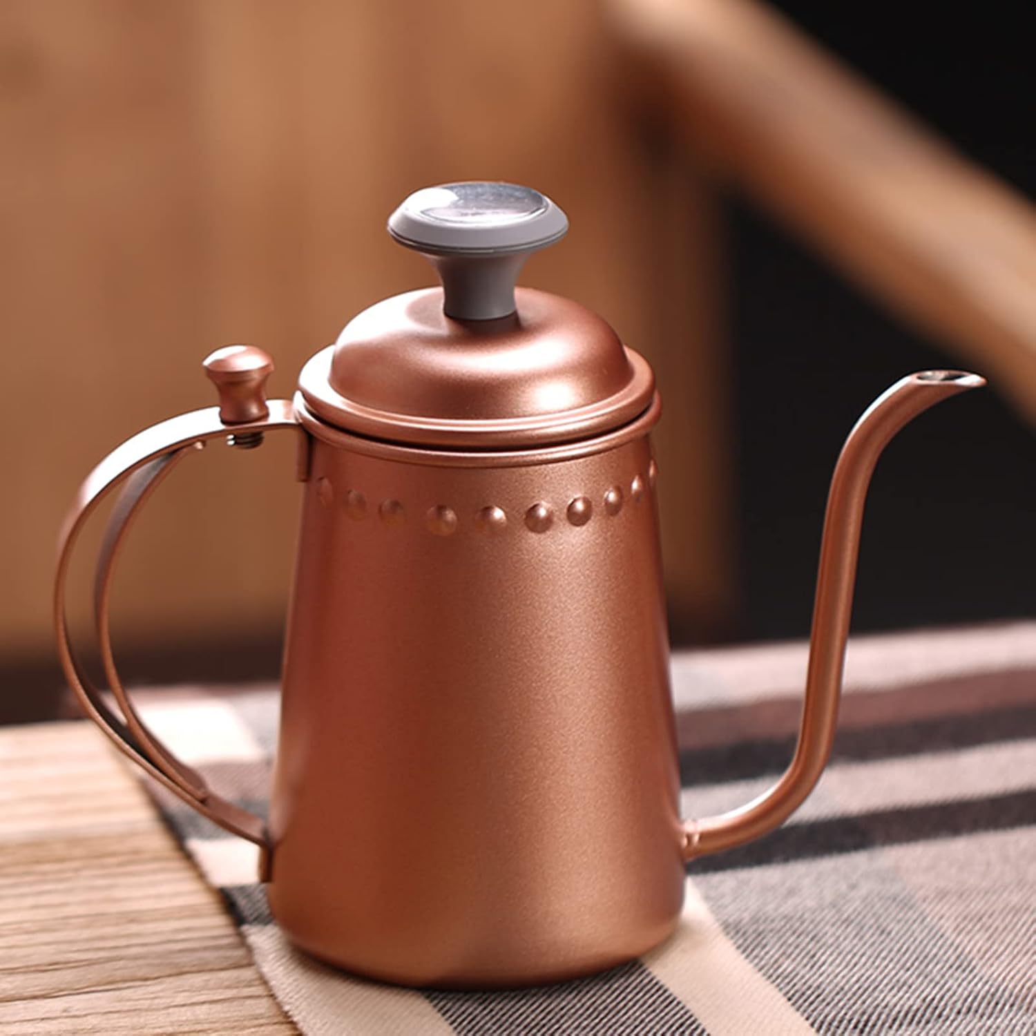 Pour Over Coffee Kettle, Gooseneck Kettle with Thermometer, Premium Stainless Steel Coffee Maker Tea Pot, for Drip Coffee, French Press and Tea Brewing-700ml