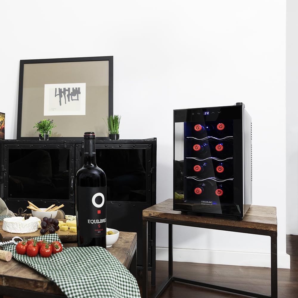 Cecotec Vinoteca Grand Sommelier 800 CoolCrystal. 8 Botellas, Capacidad de 25L, Puerta FullCrystal, Acabado de Espejo, Estantes en Acero Inoxidable, Panel táctil y Pantalla LED