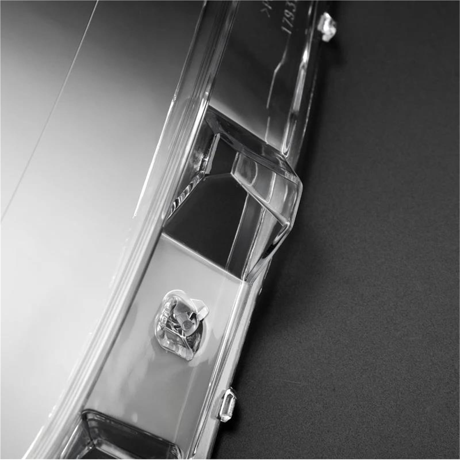 Guscio Del Faro Copertura For Fari Auto Per Mercedes Per Benz Classe A W176 A180 A200 A260 A45 AMG 2012-2016 Paralume Anteriore Trasparente For Auto(lato destro)