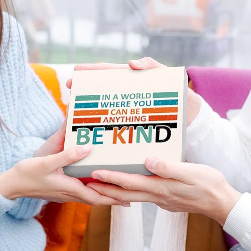 Miniatura 42 de Letrero inspirador con texto en inglés «You Are Worthy of Beautiful Wonderful Magical Things » en bloque de madera, decoración de escritorio