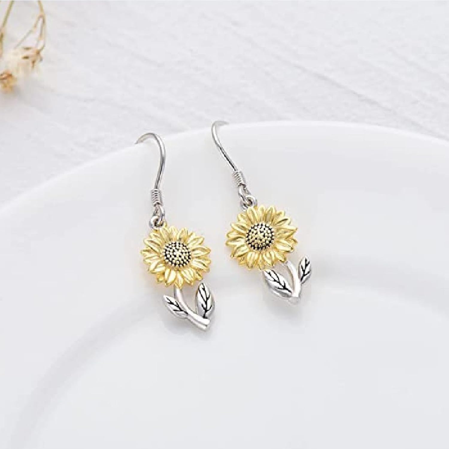 Handmade 3D Sunflower Daisy Flower Dangle Drop Earrings Vintage Silver Leaf Bohemian Little Daisy Flower Hook Earring for Women Cute Elegant Summer Boho Jewelry - Image 7
