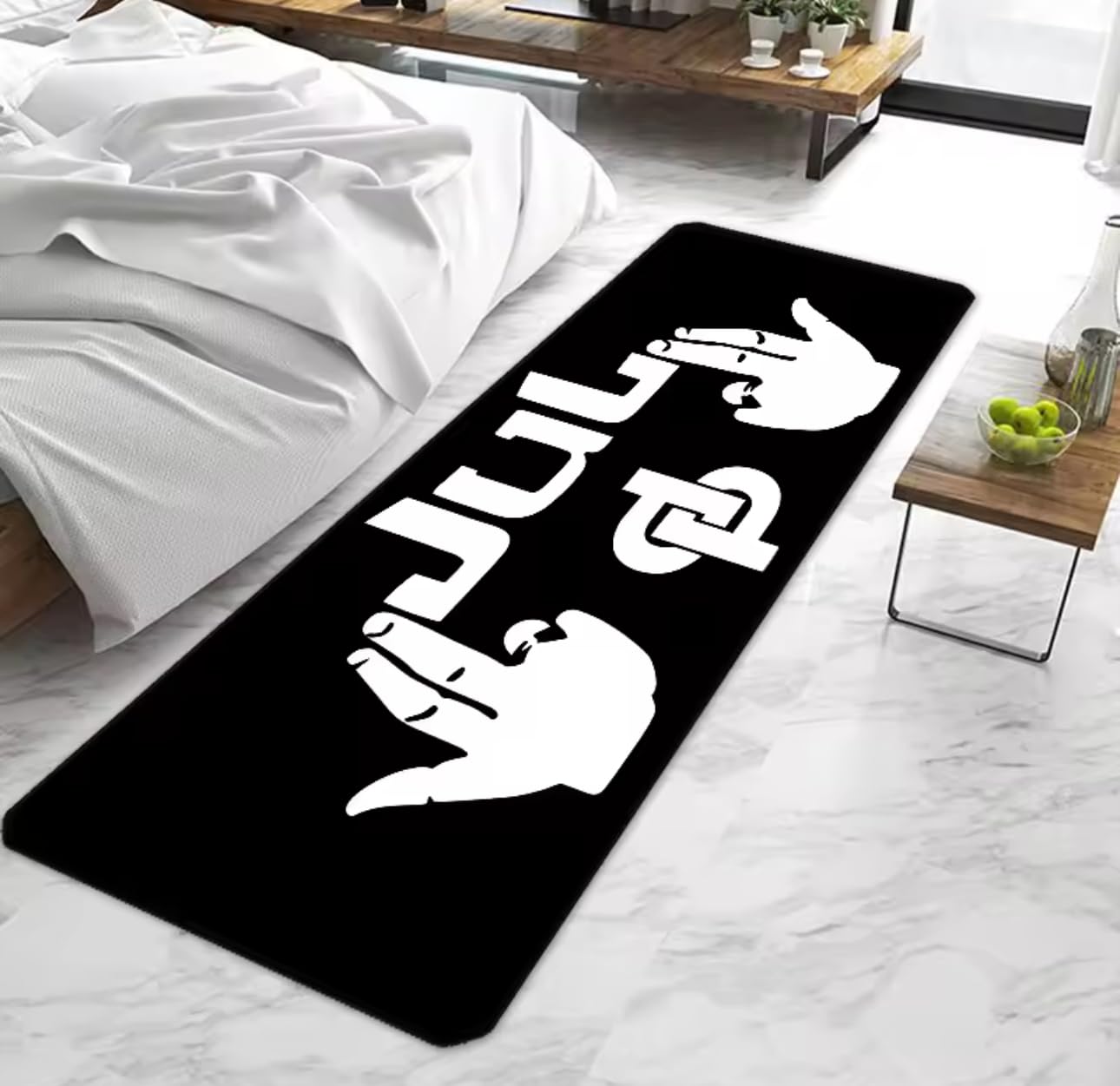 Tapis JUL 120cm x 40cm noir au format rectangulaire allongé