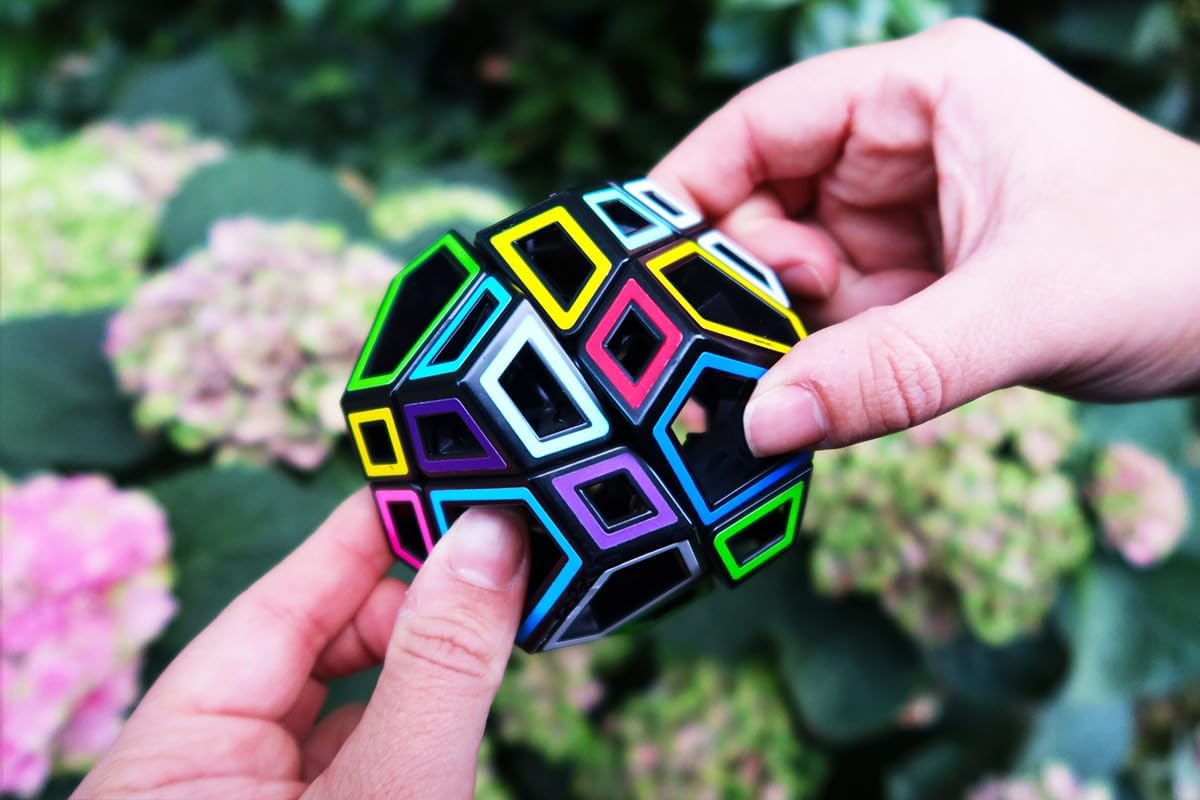 Meffert's M5096 Hollow Skewb Ultimate Puzzle, Multi-Colour