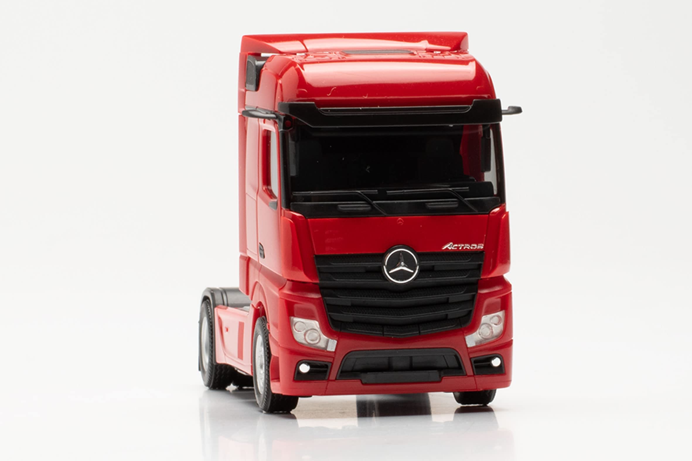 Amazon.co.jp: Herpa Model Truck Mercedes-Benz Actros 18 ビッグ 
