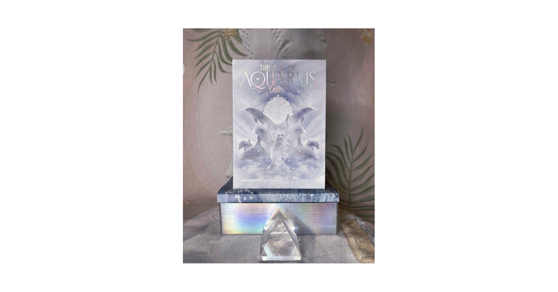 Amazon.co.jp: The Age of Aquarius Tarot Cards : Toys & Games