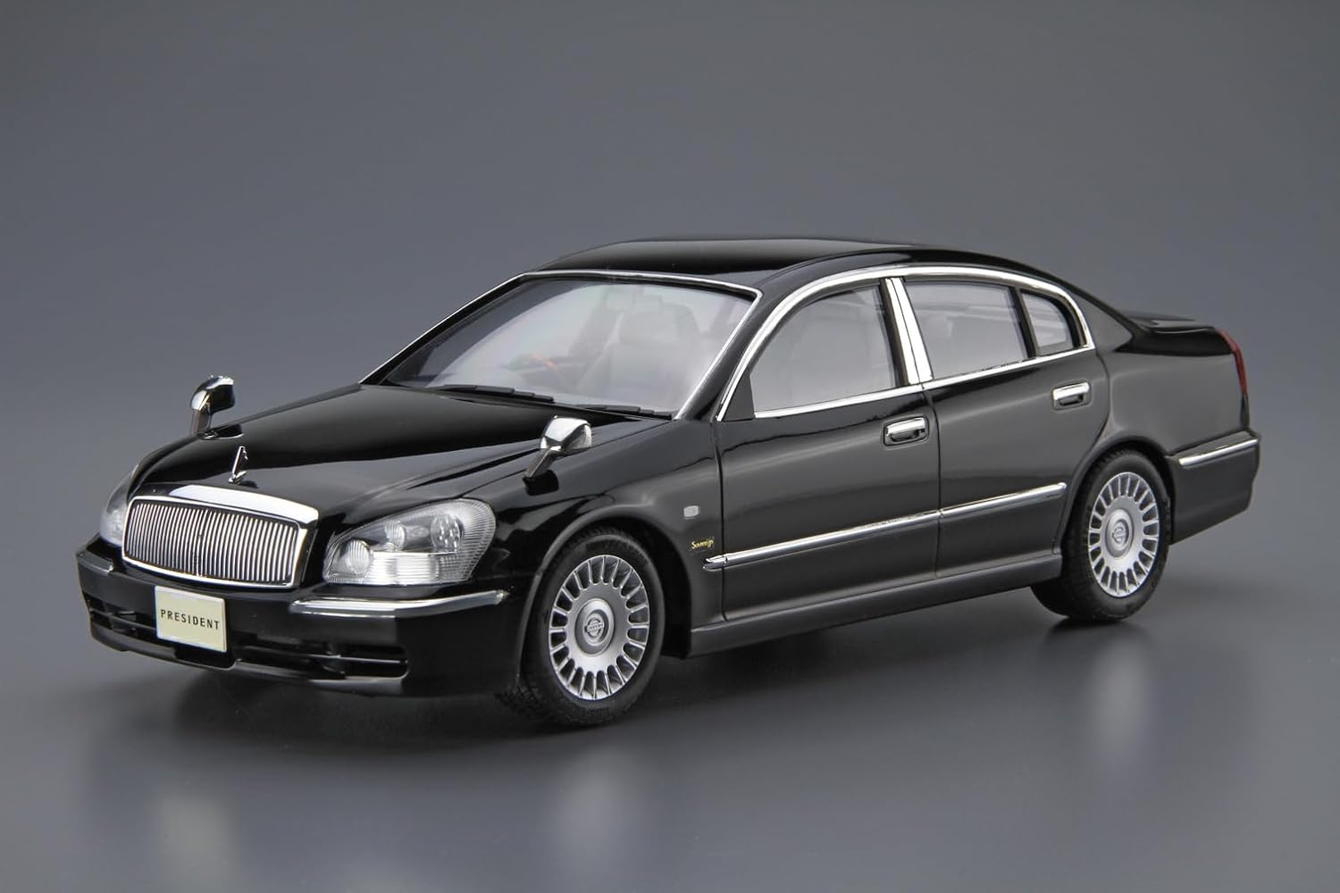 Aoshima Nissan F50 CIMA President ’03 1:24 Model Kit