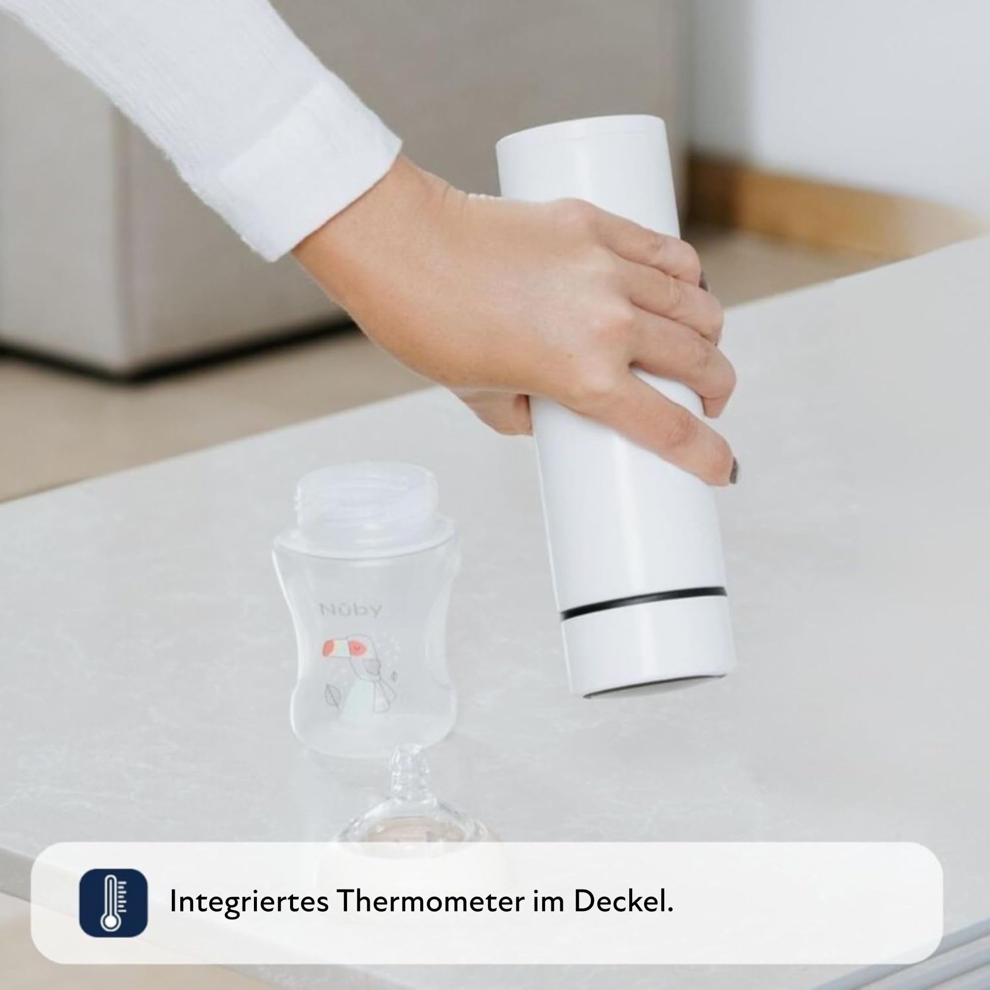 Nuby - RapidCool™ - Hilfe zur Zubereitung von die perfekte Säuglingsnahrung in nur 2 minuten - Für Babys - Unterwegs - Inklusive Milchpulverspender und digitalem Deckel - Weiß - 0+ Monate
