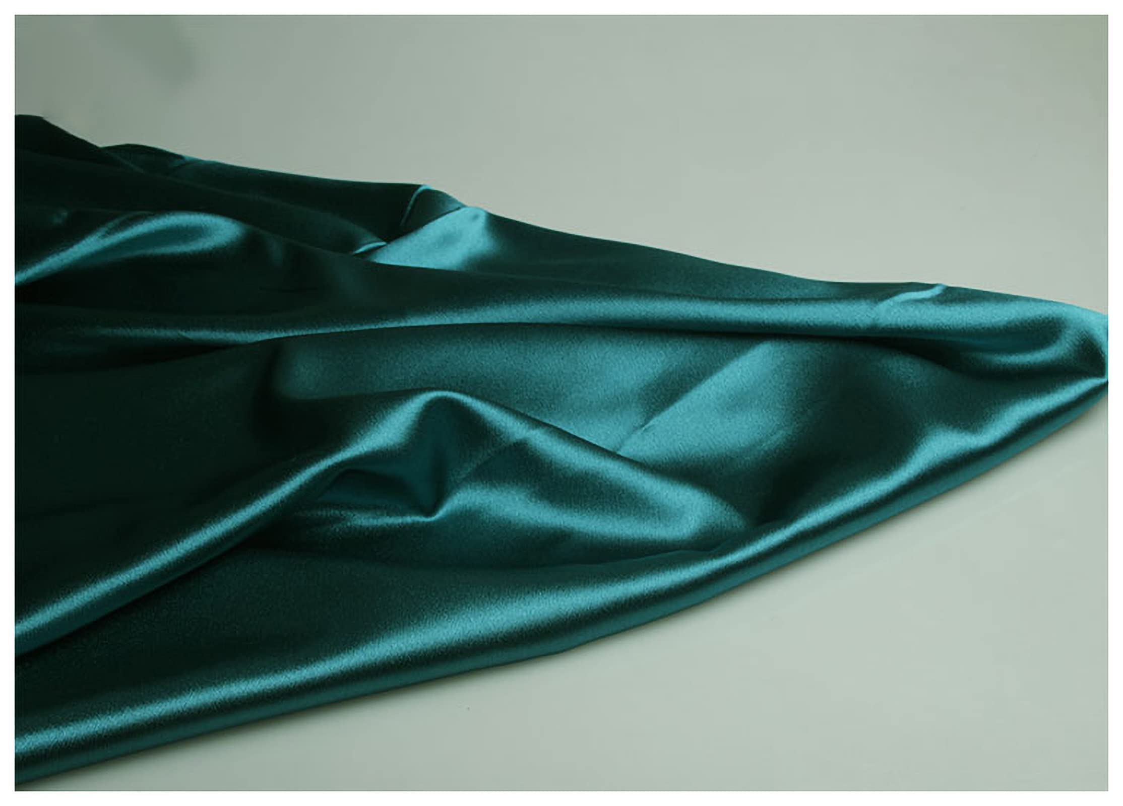 Tissu satiné au mètre 150 cm large violet bleu vert pour confection costume et robe