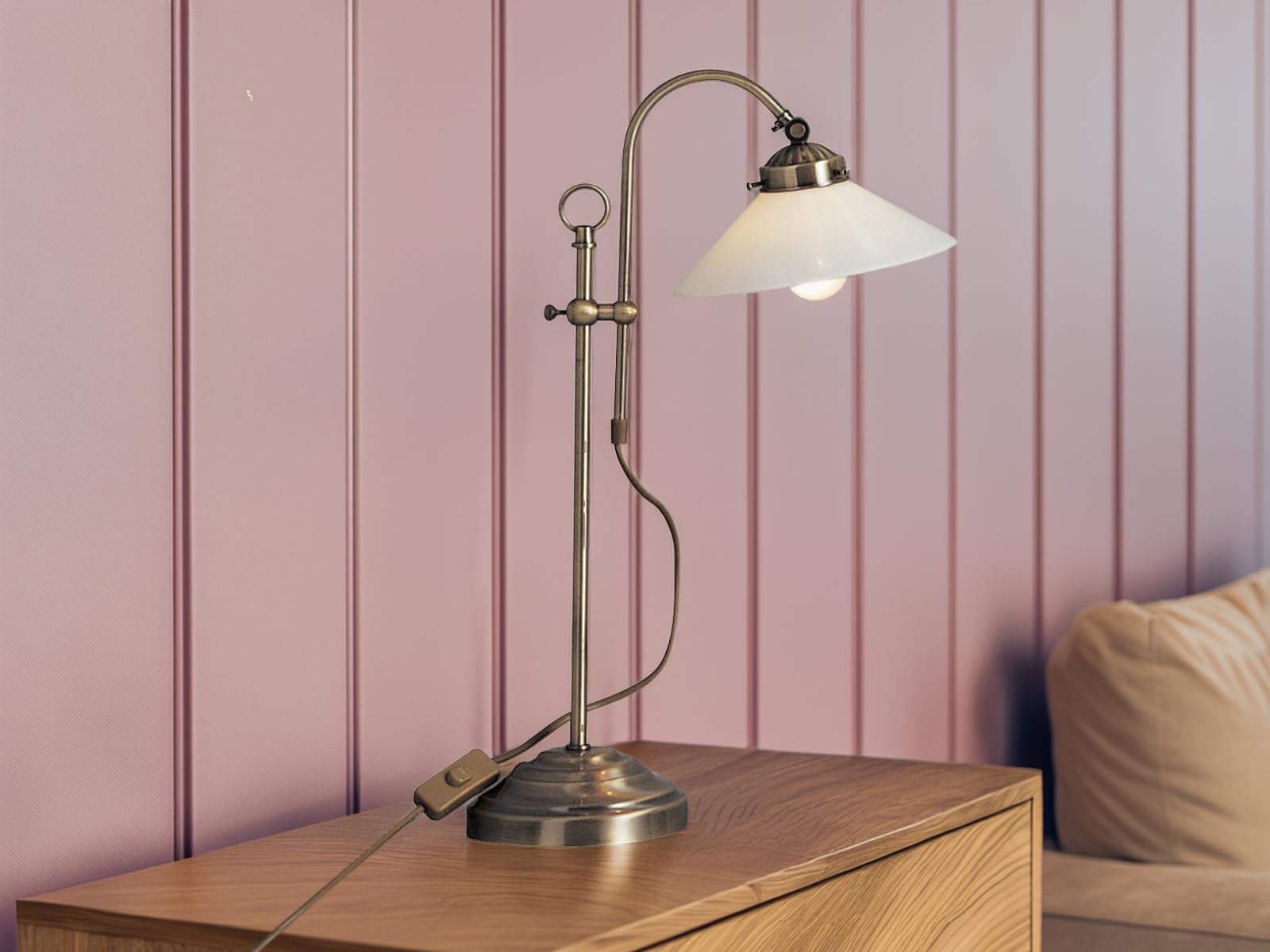 Globo Lighting - Lampada da tavolo a LED regolabile in altezza, in ottone anticato, paralume in vetro orientabile, illuminazione