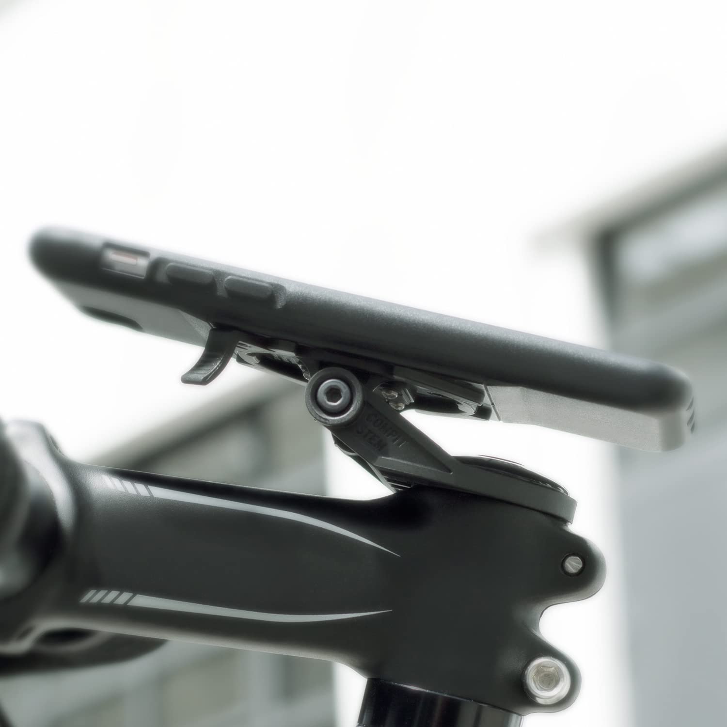 SKS GERMANY COMPIT STEM porta cellulare per il montaggio sul manubrio (integrato in modo stabile e sicuro, chiusura a baionetta, montaggio orizzontale e verticale, materiale di montaggio incluso)