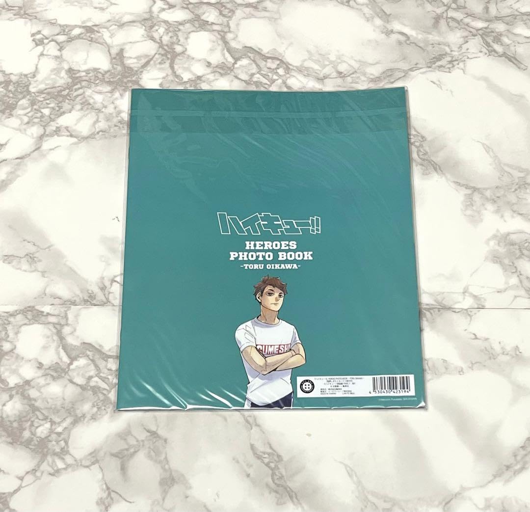Amazon.co.jp: ハイキュー展 FINAL HEROES PHOTO BOOK 及川徹 : おもちゃ