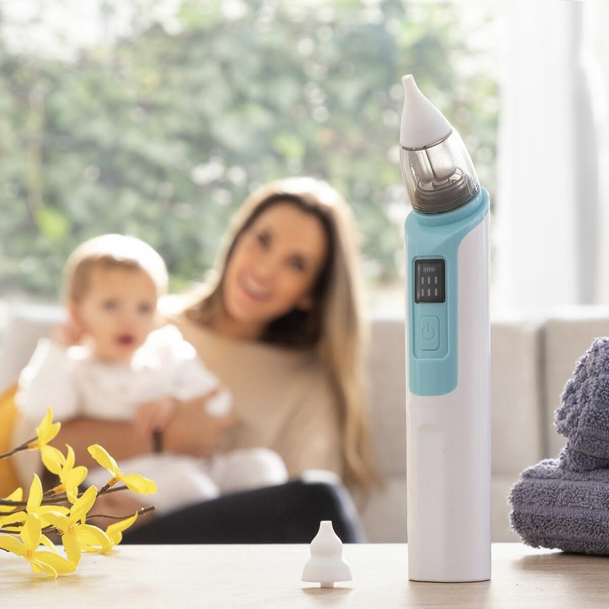 Aspiratore nasale elettrico con 2 bocchette nasali in silicone - Aspiratore nasale elettrico per neonati - Pulitore nasale per neonati - Ricaricabile a 6 velocità di aspirazione