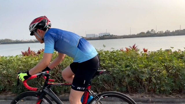 半袖ジャージ　ロードバイク 楽天市場】【楽天1位・9冠獲得】サイクルジャージ 上下セット