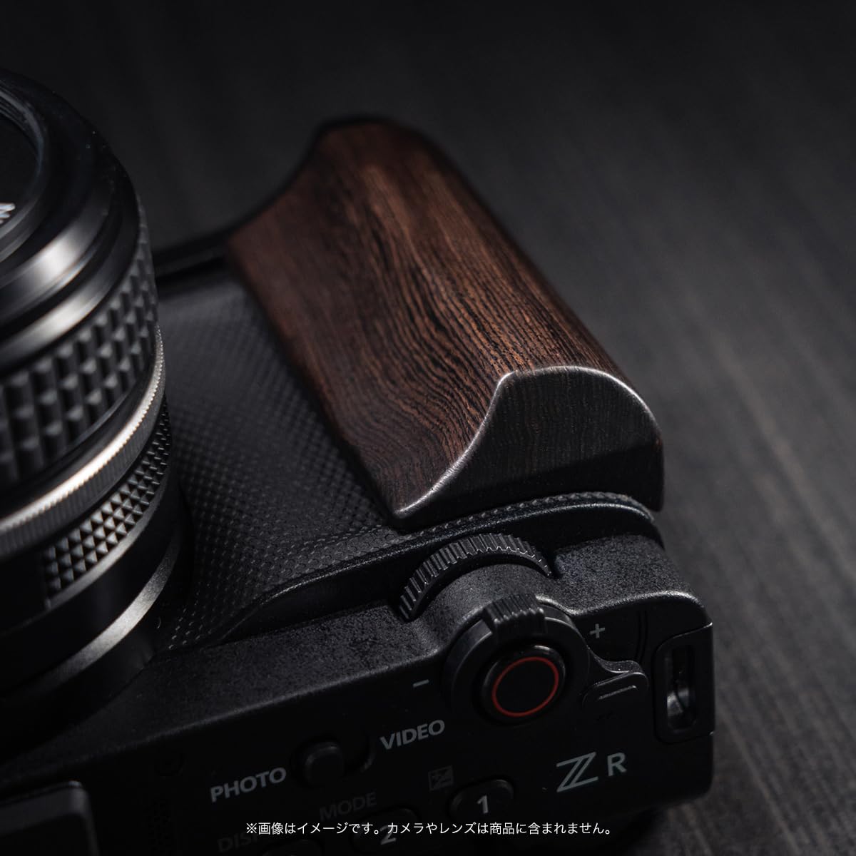 NIKON ZR ボデイ +　グリップ　+　メモリーカード 512GB ニコン「ZR」のグリップを大きくして持ちやすく - デジカメ Watch