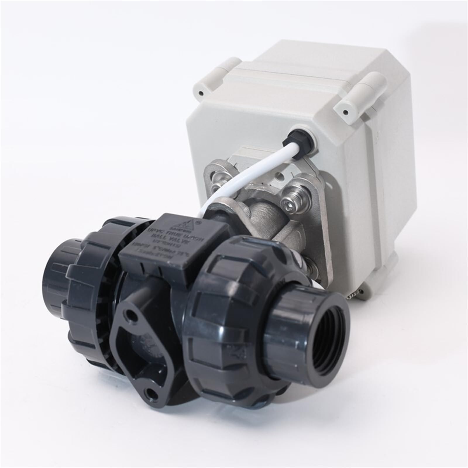 Válvula de Bola eléctrica UPVC 2 vías DN15 (1/2'') | Doble Unión | BSP/NPT/Enchufe | 9–24 VCA/CC | A Prueba Fallos NA/NC | válvula solenoide(Non thread-DIN,DN15_9-24V ACDC_CR502)