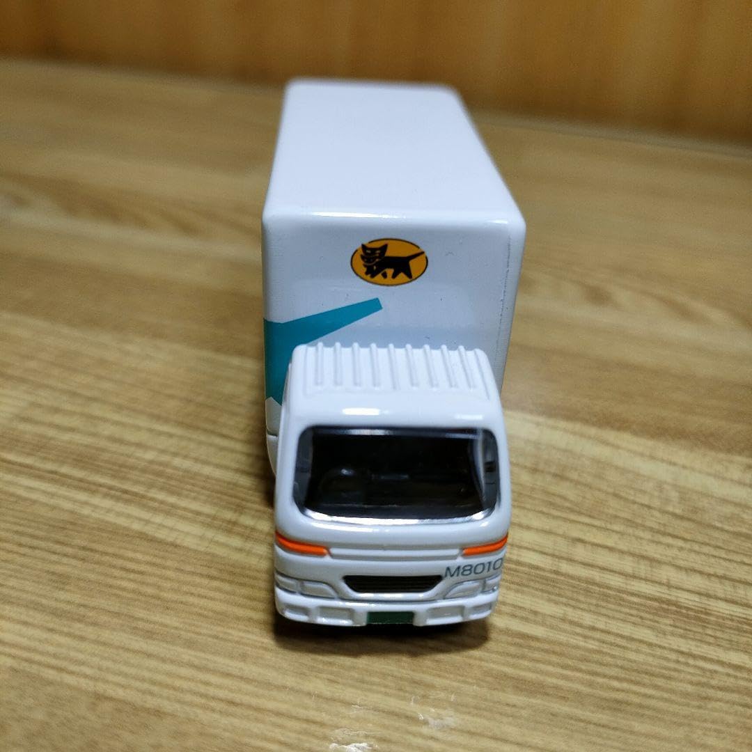 Amazon.co.jp: クロネコヤマト ミニカー トラック 引越しらくらく
