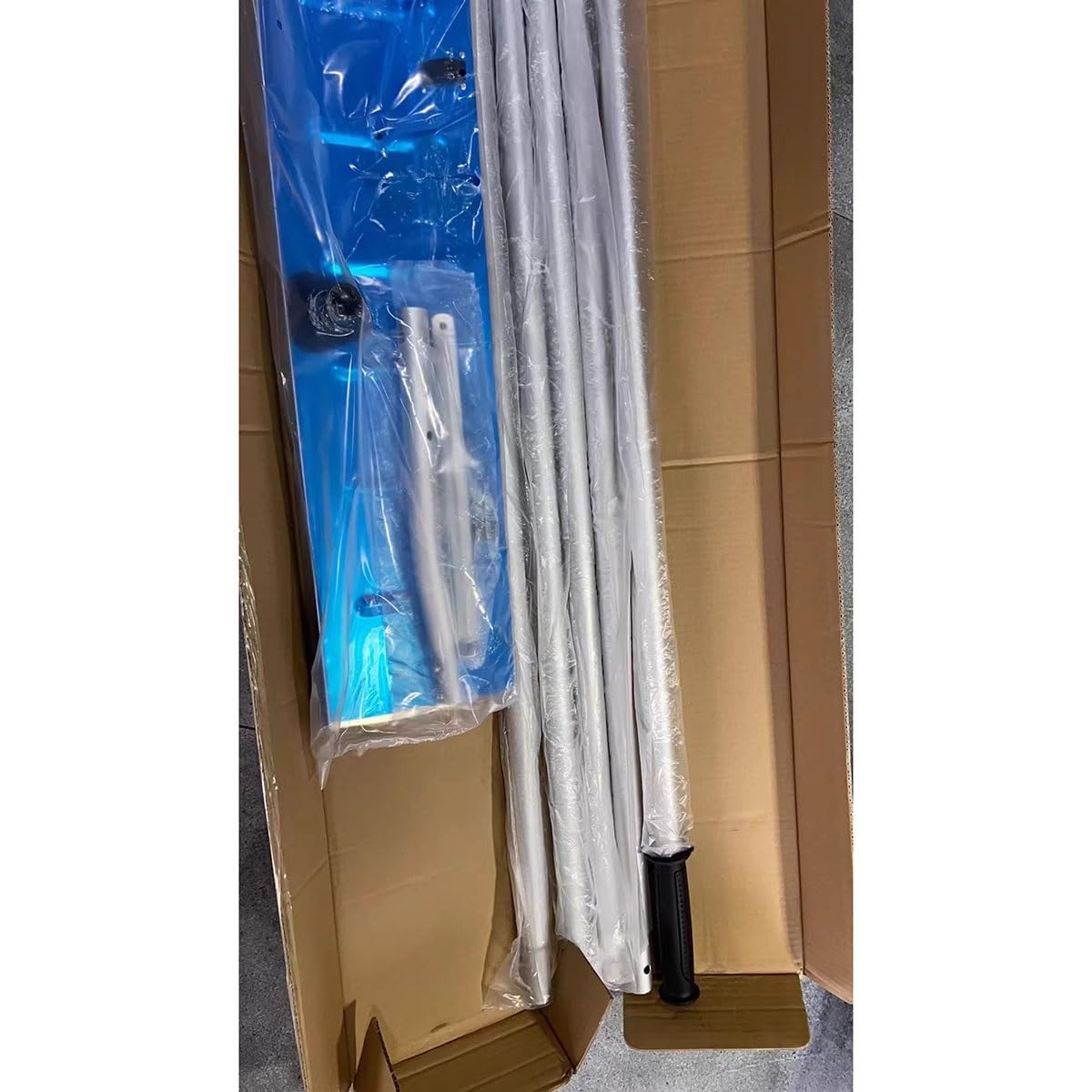 Grabie dachowe, regulowane, teleskopowe grabie dachowe do odśnieżania, wysuwana aluminiowa grabia na śnieg z ostrzem o szerokości 66 cm, idealna do użytku domowego (niebieski)