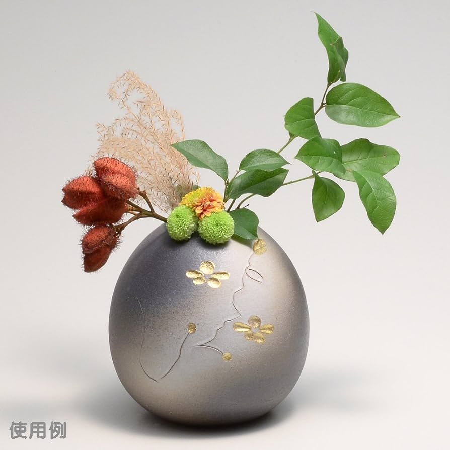 タイムセール信楽焼　綺麗な花瓶です。 タイムセール信楽焼綺麗な花瓶です。