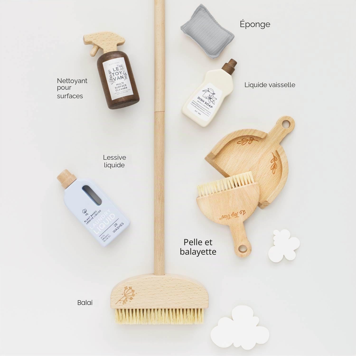 Le Toy Van Set de Ménage Écologique en Bois FSC, Jouet d'Imitation avec Balai, Éponge, Pelle et Balayette, 3+ Ans, 30,5 x 7,3 x 22 cm, Bois Clair