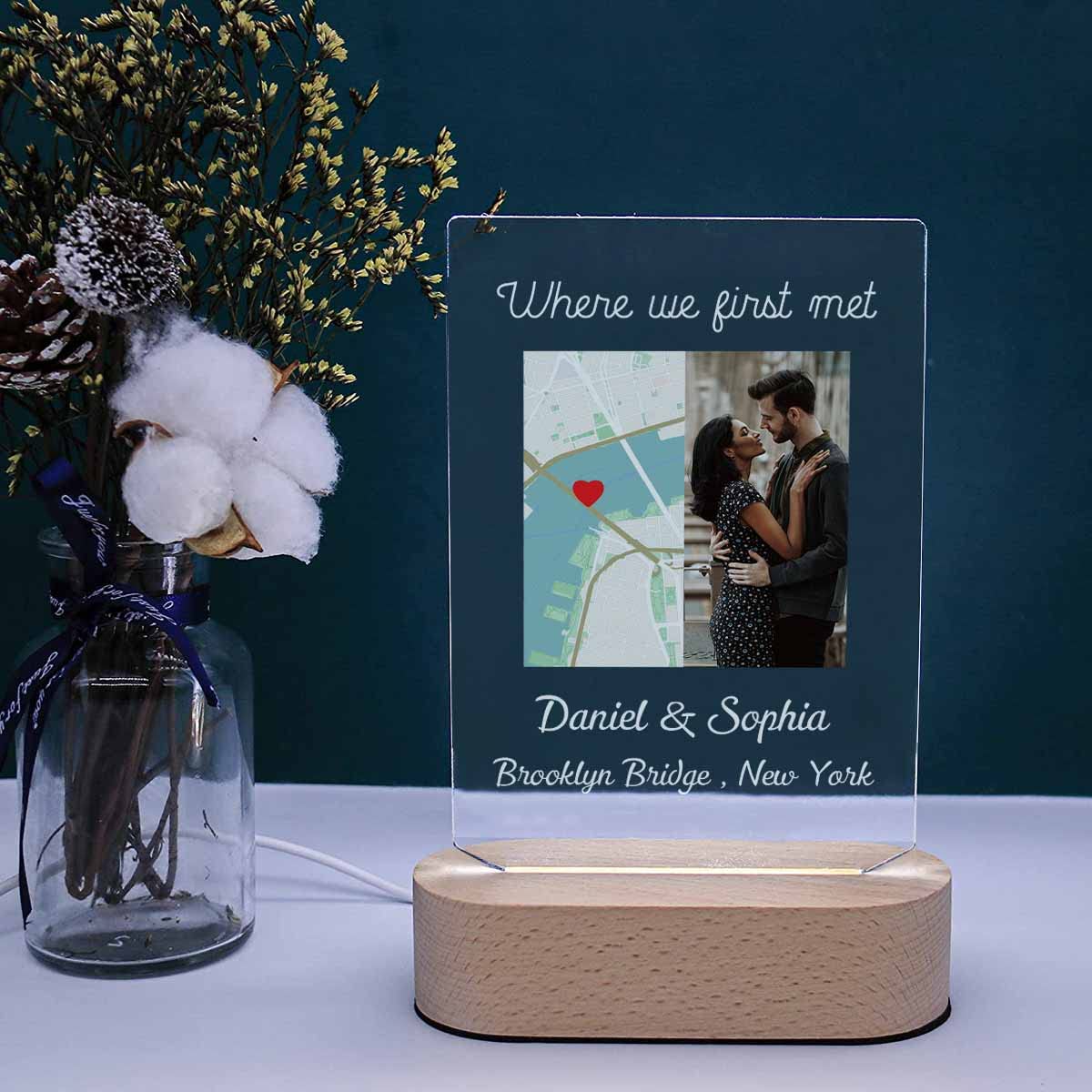 Personalized Our First Date Map Plaque With LED Night Light Lamp Custom Map Gifts, Map Valentine's Day Wedding Engagement Plaque, Acrylic Album Cover with Coordinates Pictures For Couples