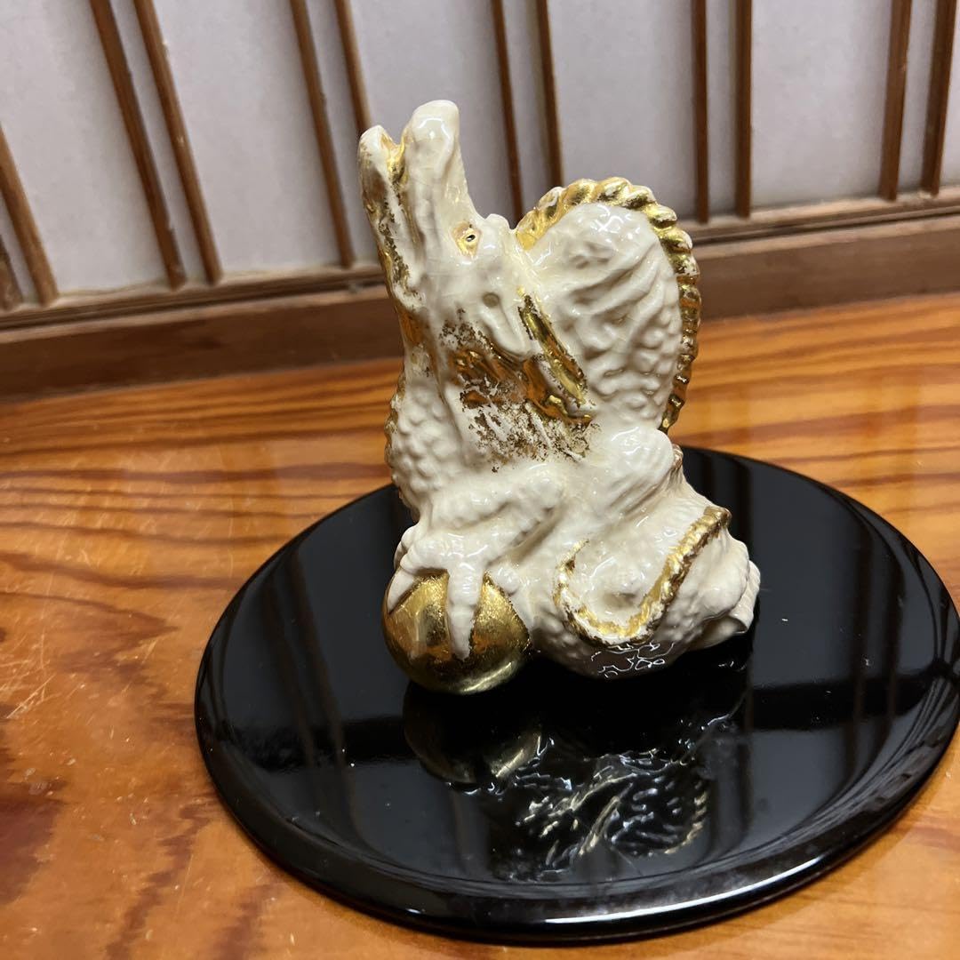 たち吉 六兵衛窯謹製 干支『玉辰置物』 Amazon.co.jp: たち吉 六兵衛窯謹製 干支 玉辰置物 : ホーム