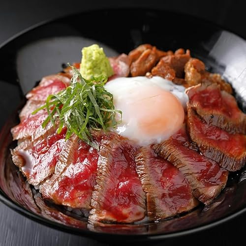 三協畜産 熊本和牛 あか牛 熊本県産 肥育 加工品 阿蘇 熊本 褐毛和種 褐牛 和牛 ご当地 あか牛100% 牛肉 あか牛丼 牛もも肉 牛モモ 200g 専用たれ付 熊本名物 ご家庭用 ギフト 贈答用 熊本県小国町 ふるさと納税