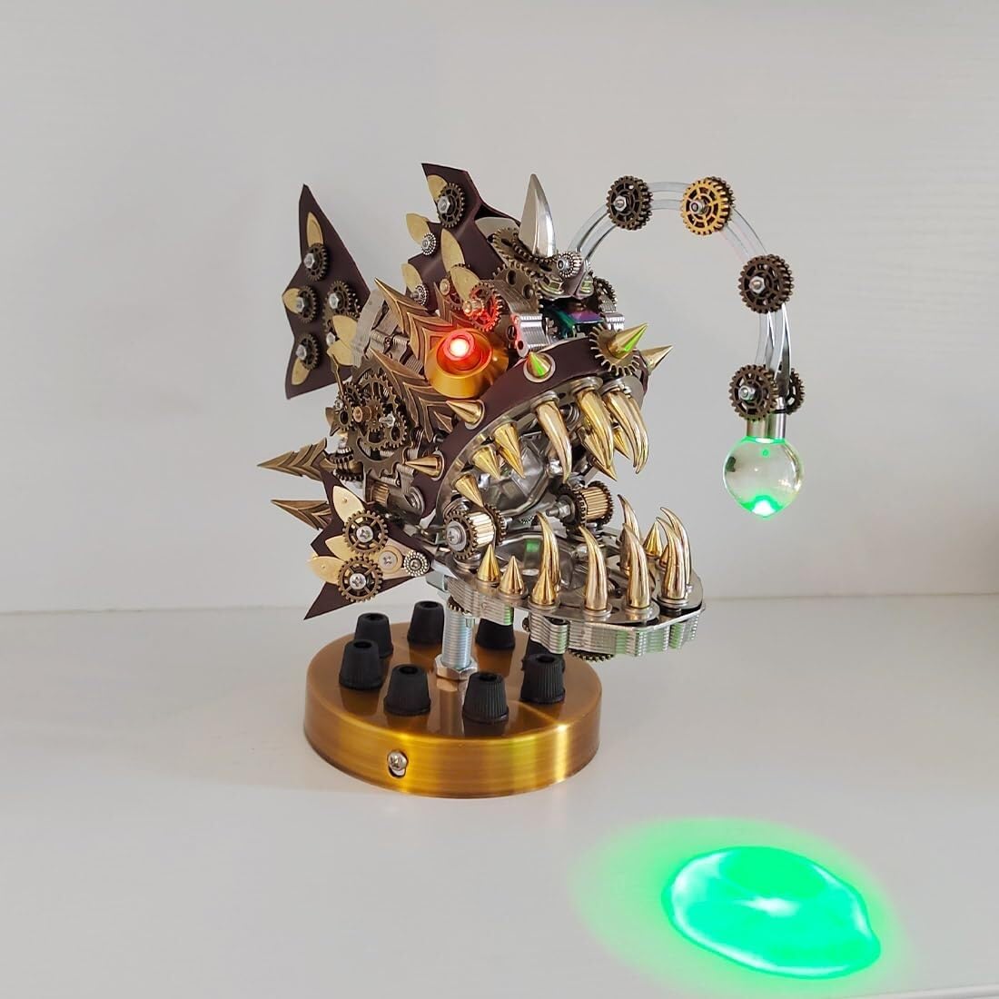 Kit fai da te puzzle 3D in metallo a forma di pesce con luci a LED - Puzzle for adulti da 700 pezzi for decorazioni for la casa e regali di Natale