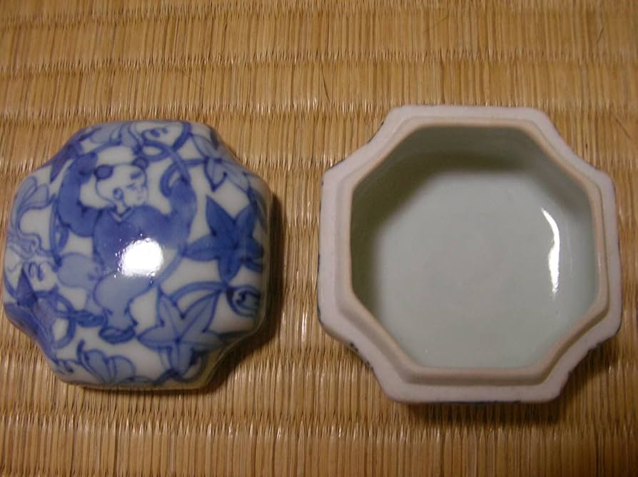 Amazon.co.jp: 旧家蔵 祥瑞唐子香合 真葛香斎 印,書付,共箱付