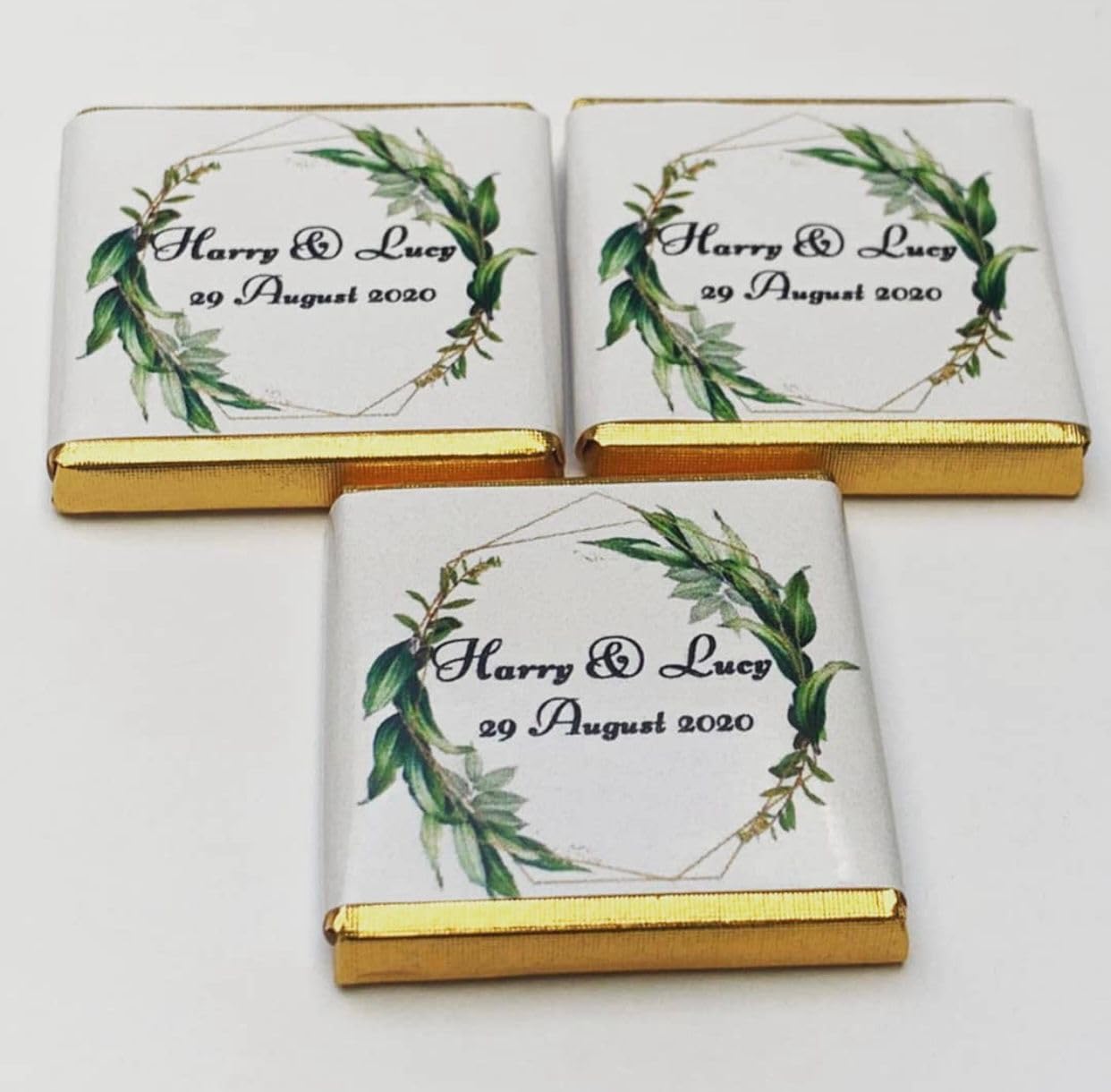 Personalised Chocolate Wedding Favours, Personalised Chocolates, Custom Party Favours, Green Leaf, Wreath, Wedding gift, Design code: FW002