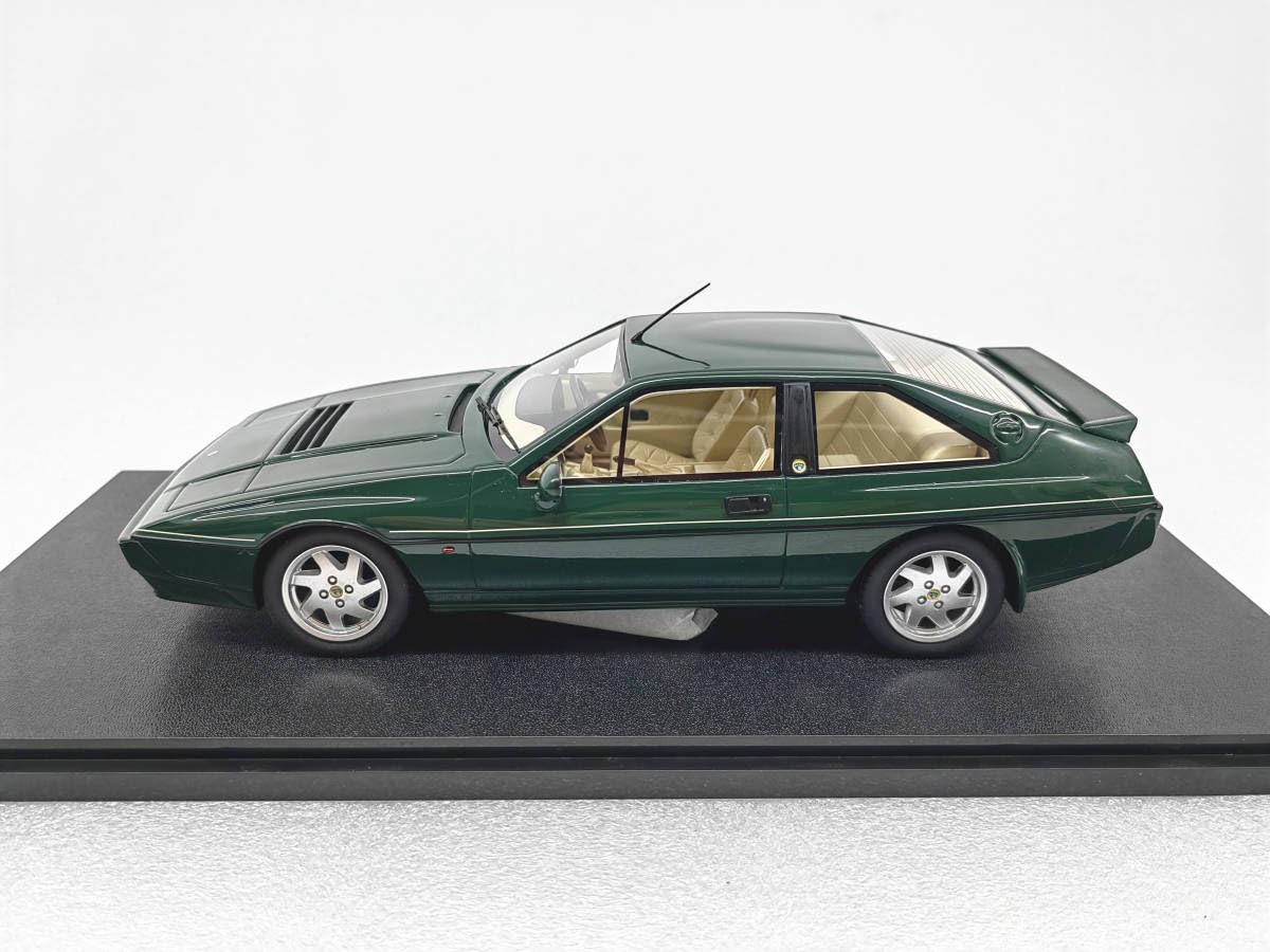 Amazon | Cult 1/18 ロータス Lotus Excel SE 1988-1990 GR | ミニカー
