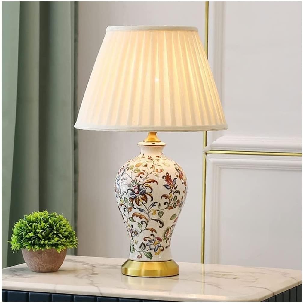 味のある横長の木製引き出し3杯　ローテーブル　飾り台　作業台　古家具　古民家 味のある横長の木製引き出し3杯 ローテーブル 飾り台 作業台 古