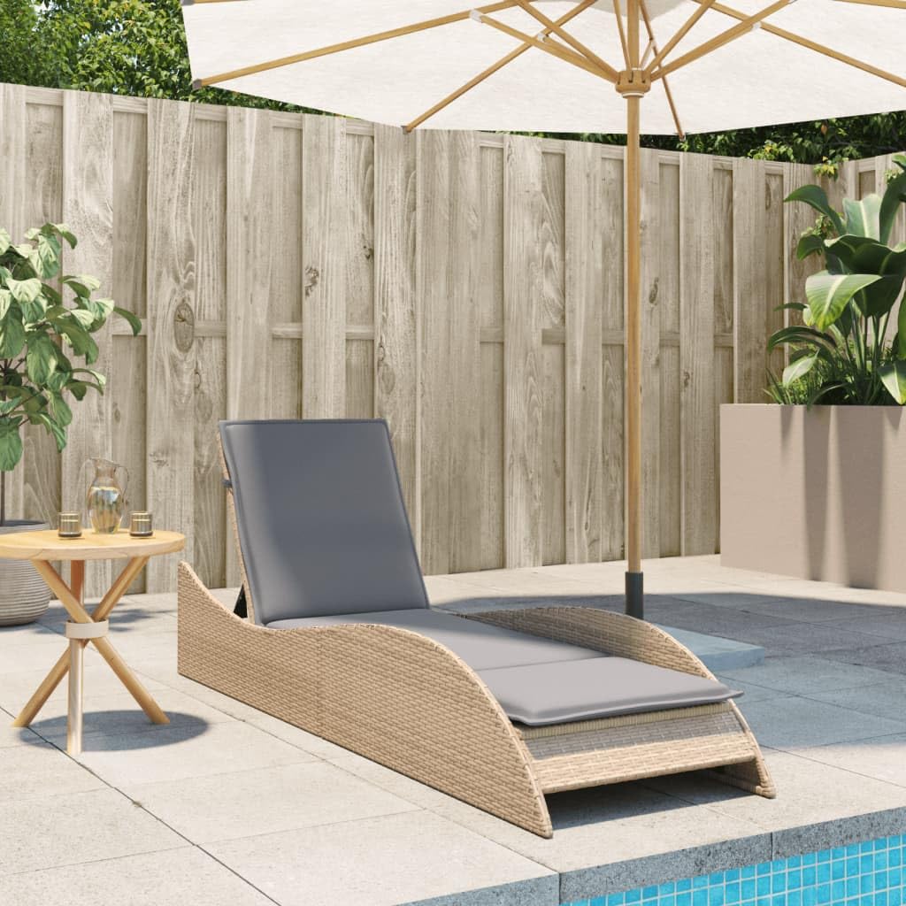 Lettino Prendisole da Giardino in Polyrattan con Cuscino Beige | Sdraio relax per giardino e bordo piscina con schienale regolabile a 3 posizioni e morbida imbottitura sfoderabile.