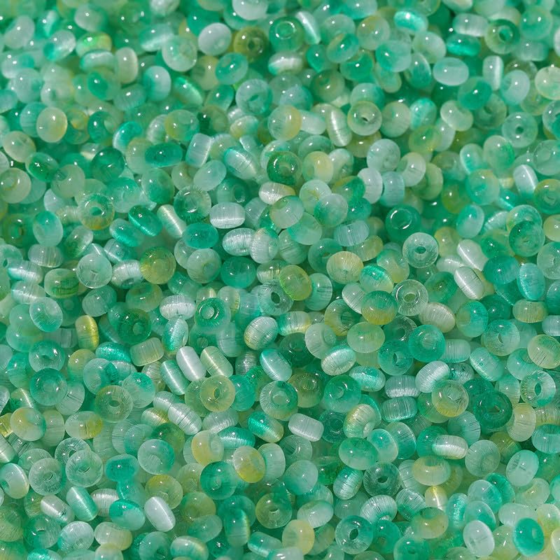 200pcs Shinny Gradient Glass Seed Beads,2.5 * 4mm Cat Eye Glass Seed Beads for Bracelets,Crafting,Keychain,Green