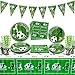 Decoración de cumpleaños de fútbol – Incluye pancartas de fútbol, platos, servilletas, taza, mantel y pajitas de papel para decoración de cumpleaños de niños para 20 invitados.
